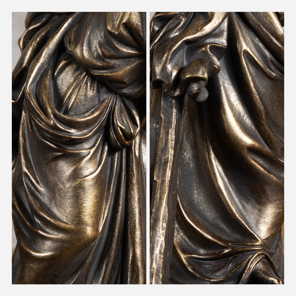 BC Catholic Jesus Carrying Cross on The Way to Calvary Statue-Renaissance