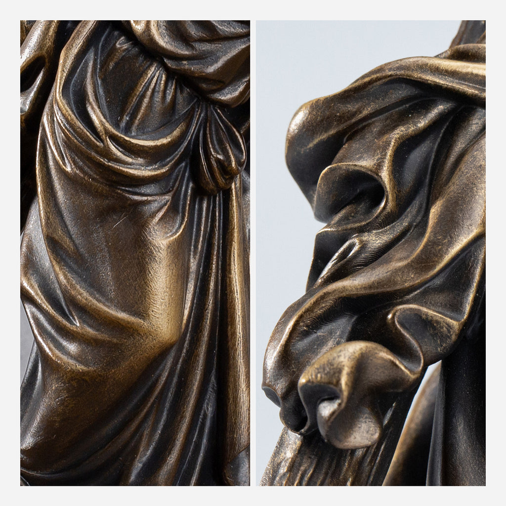 BC Catholic Jesus Carrying Cross on The Way to Calvary Statue-Renaissance